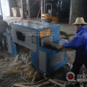 海南岛锯橡胶木-15高方木机加工现场
